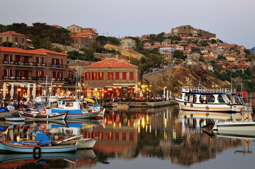 İzmir Midilli Adası Vapur Seferleri Başlıyor