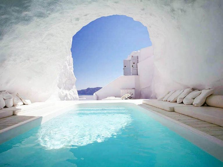 Santorini’de bulunan en sıra dışı otel: Katikies 9 @Mağara