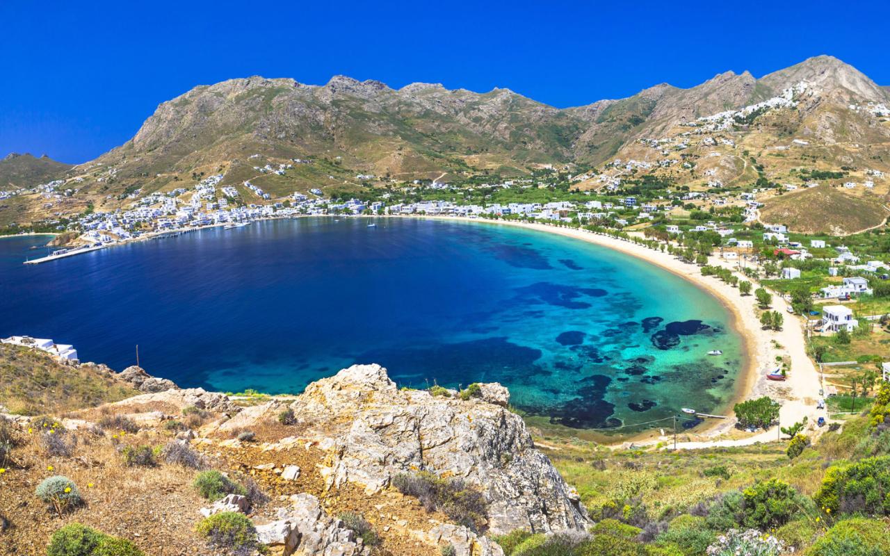 Siros Adası 1 Siros Adası