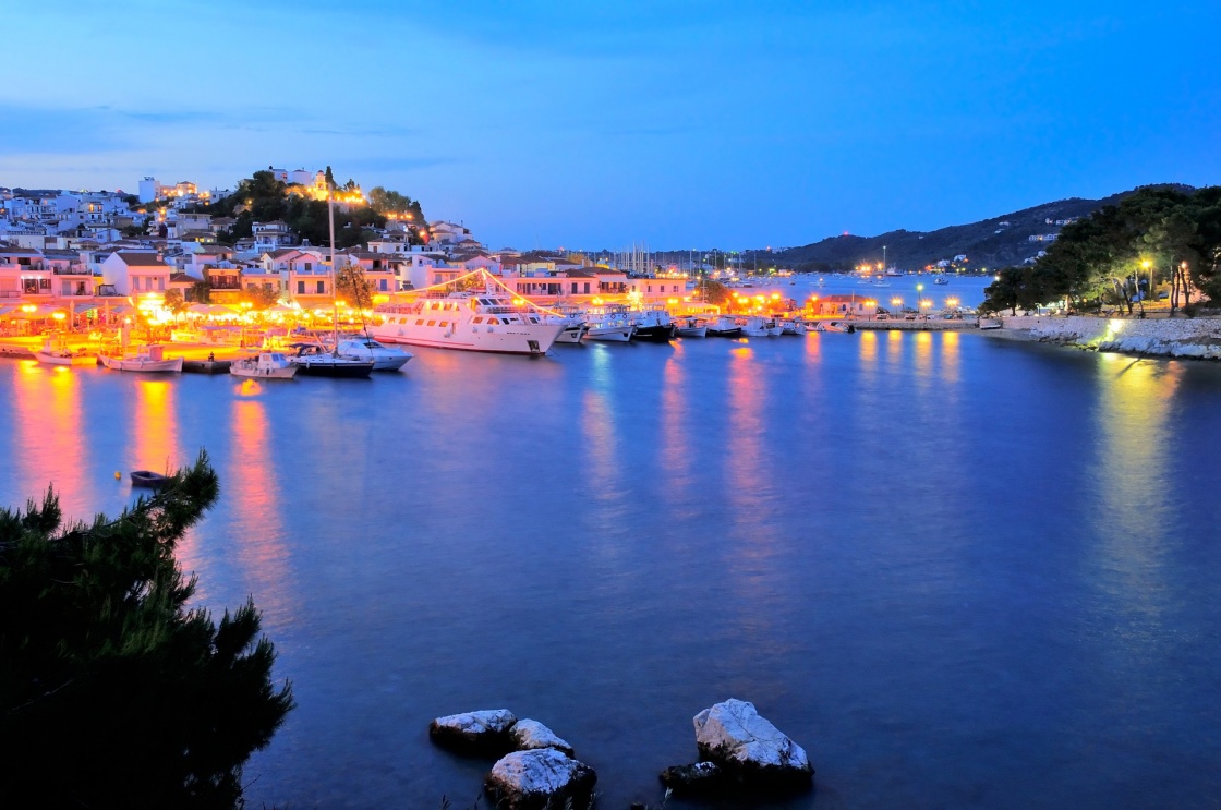 Skiathos Adası 1 Skiathos Adası